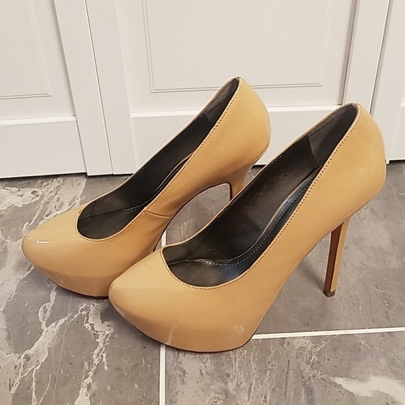 Report Signature Platform Heels - Picture 3 of 8